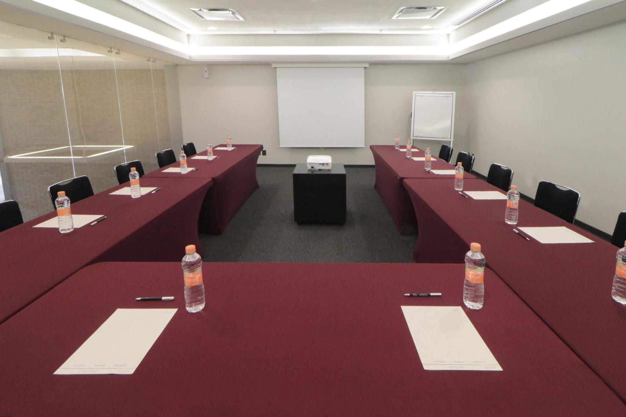 City Express Plus By Marriott Monterrey Nuevo Sur Luaran gambar